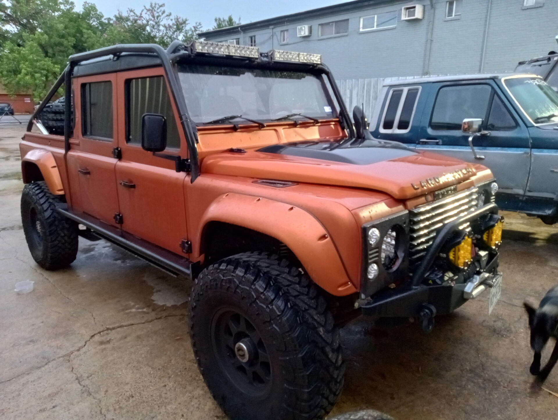 Defender 130 crew cab body