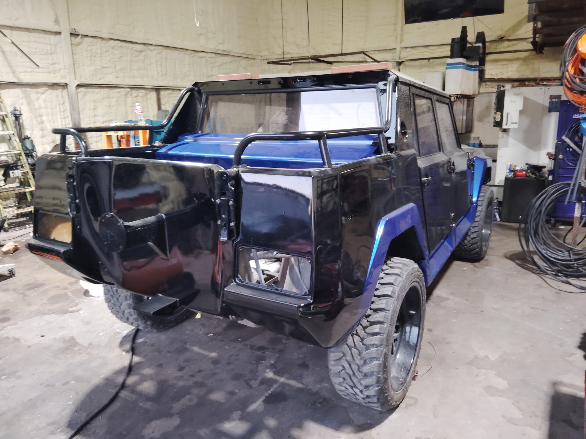 Defender body during the build
