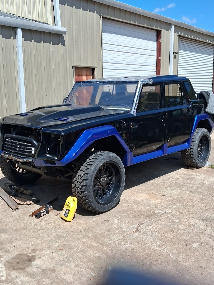 Lamborghini LM002 Custom Build built by Symphonia Werks